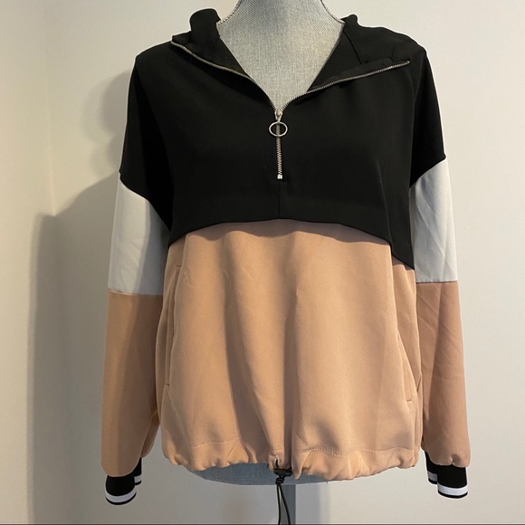 Zara Light Jacket with Hood and 3/4 Zip - Picture 2 of 8